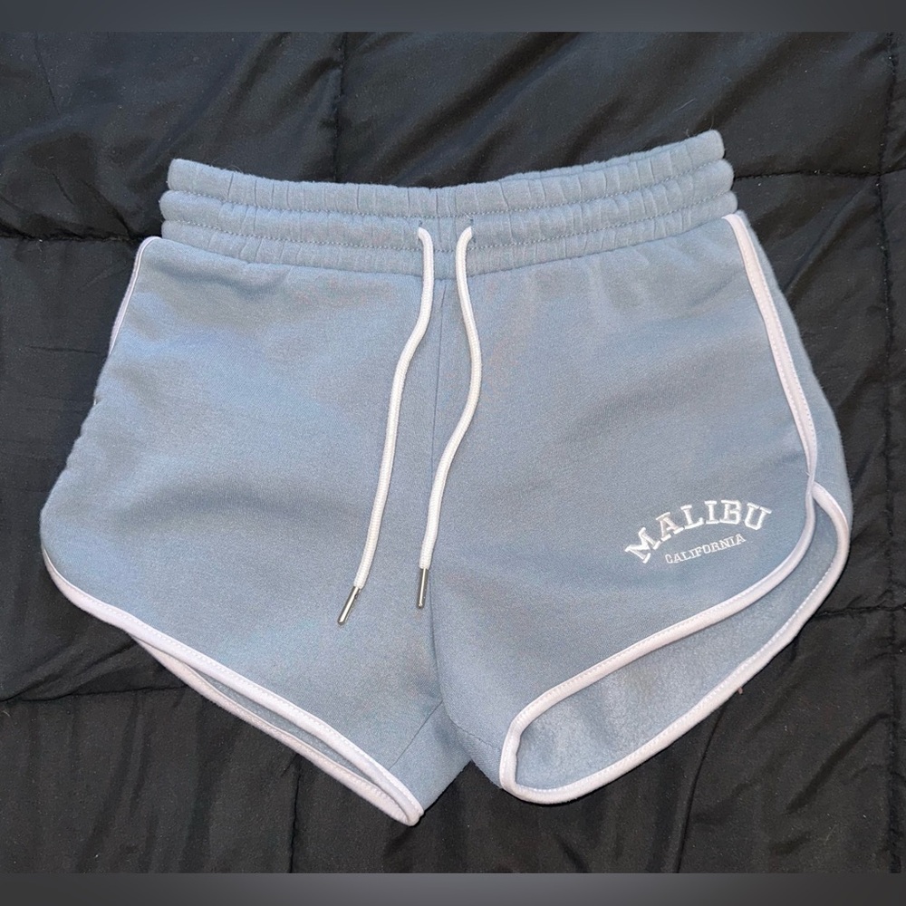 Love Streak Light Blue Malibu CA Sweat Shorts Size M